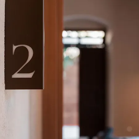 Il Borgο Rhodes City